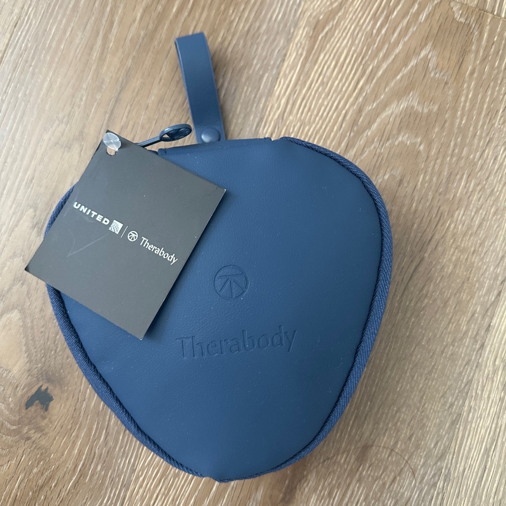 United Polaris Amenity Kit